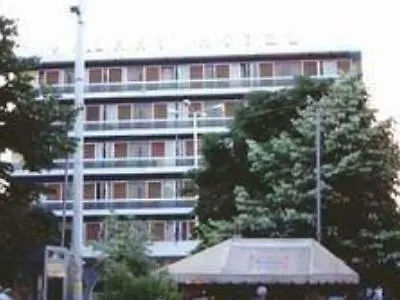 Galaxy Hotel 2*
